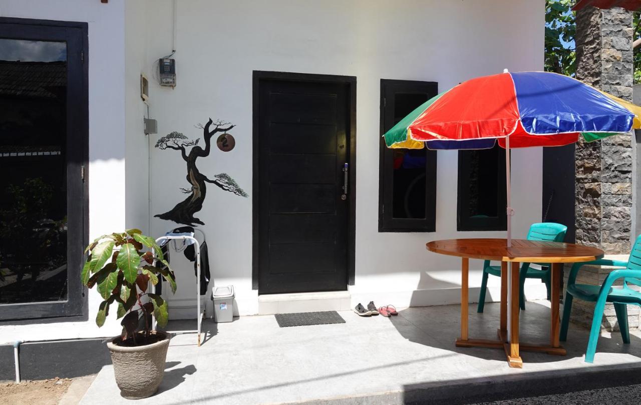 Wave House Gerupuk South Lombok Bed & Breakfast Praya Exterior foto