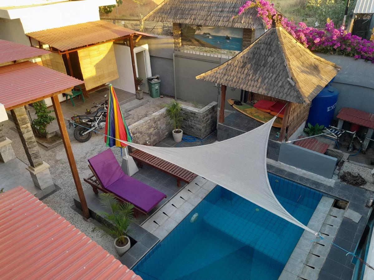 Wave House Gerupuk South Lombok Bed & Breakfast Praya Exterior foto